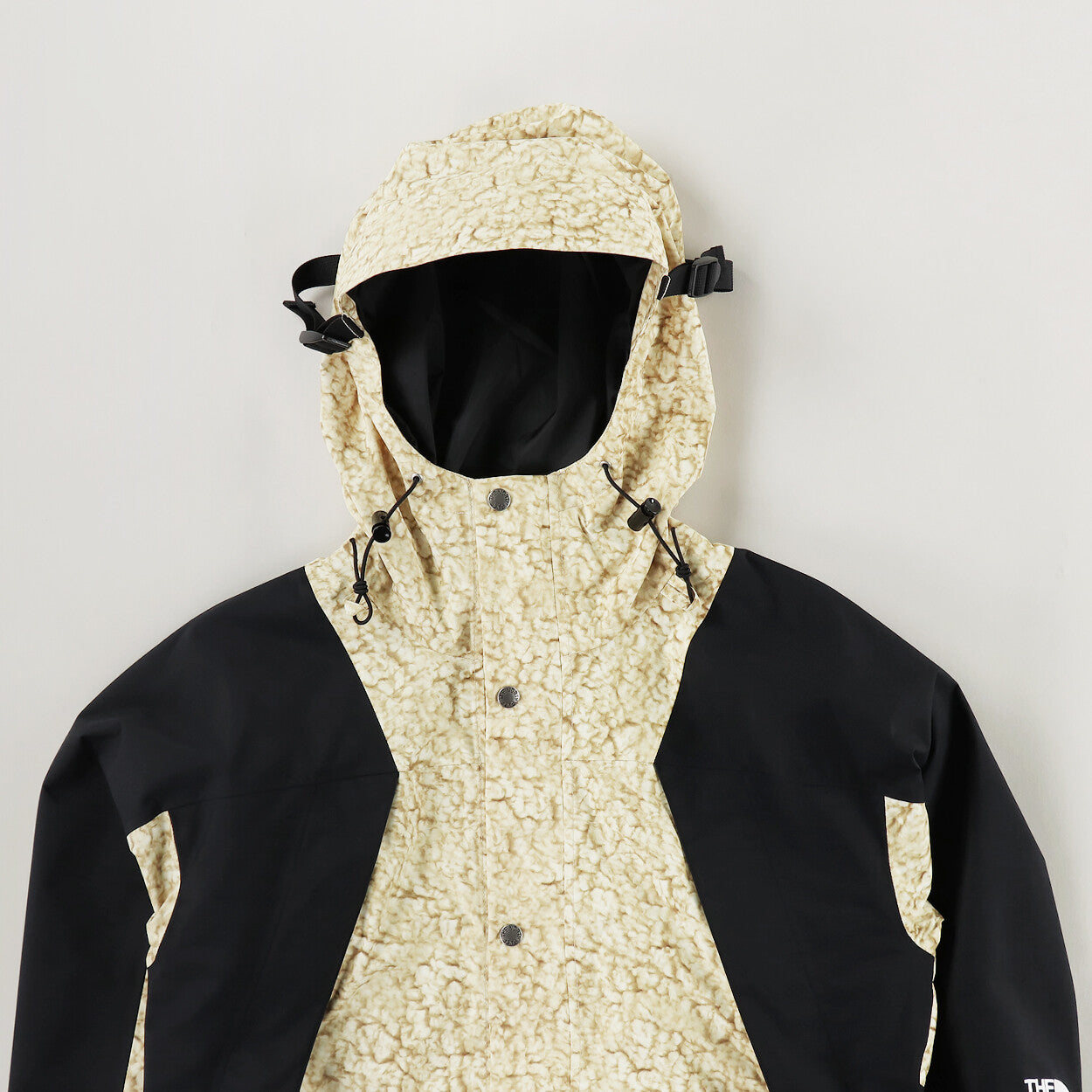 The North Face 1994 Seasonal Retro Mountain Light Jacket-TNF White Sherpa Print