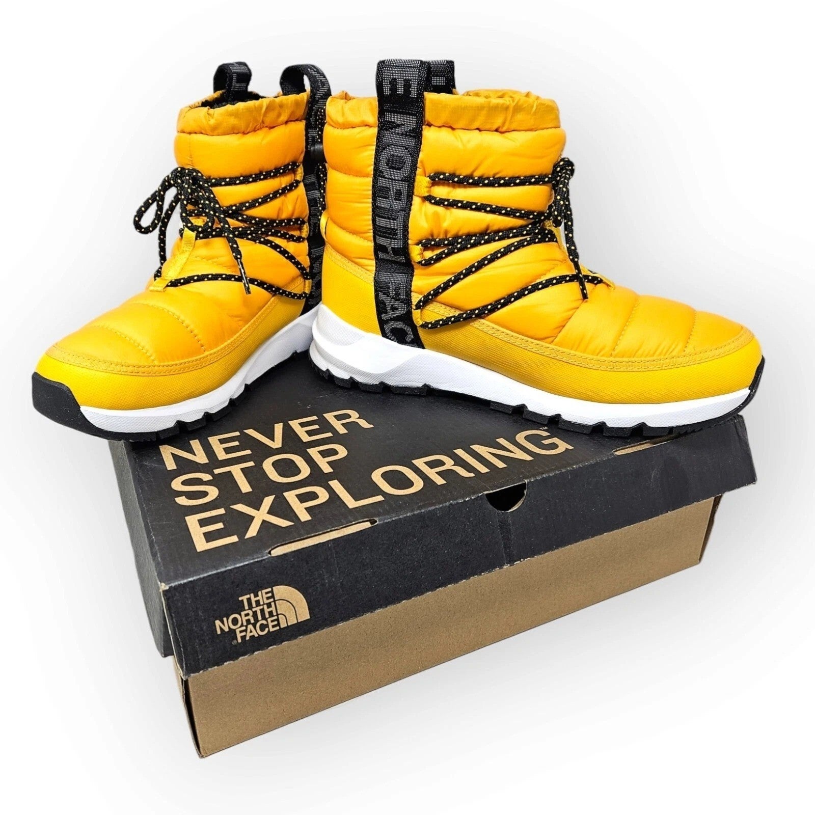 The North Face Womens Thermoball Lace 3 Boots / Summit Gold/TNF Black / RRP £100