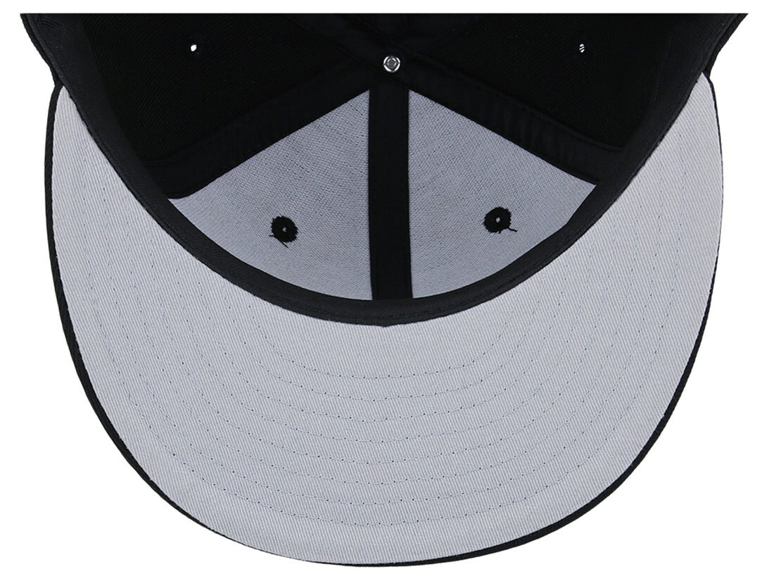 Unisex Plain Full Court Fitted Hat / Black Grey / £22