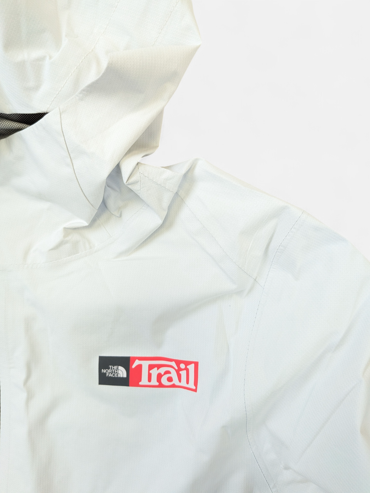 The North Face Womens First Dawn Packable Running Jacket / White / RRP £155