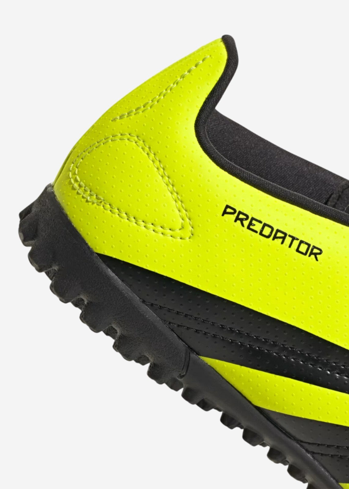 Adidas Mens PREDATOR CLUB TF Football Boots / BNIB / Yelkow / RRP £50