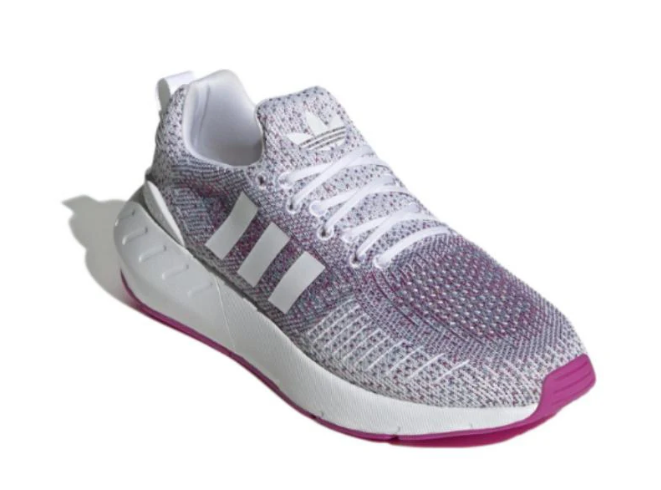 Adidas Women's Swift Run 22 Trainers / Grey / RRP £85