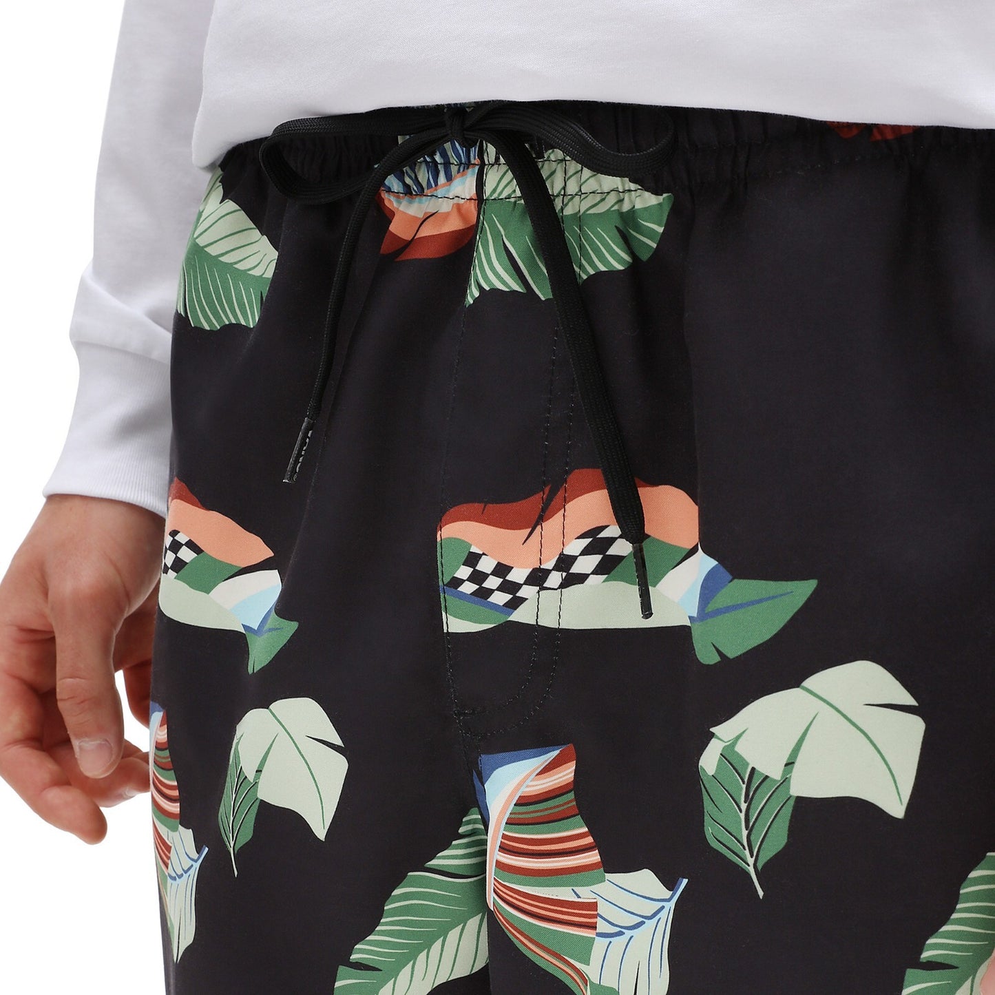 Vans Mens Volley Boardshorts / Black Floral / RRP £45