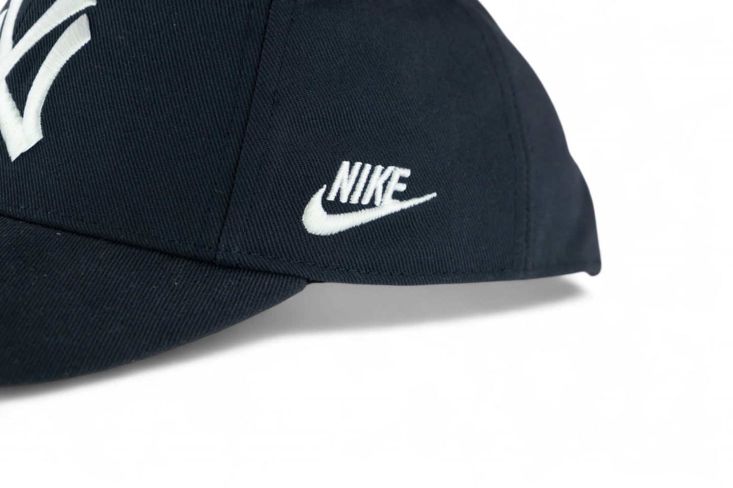 Nike New York Yankees MLB Club Structured Cooperstown Cap / Navy / RRP £25