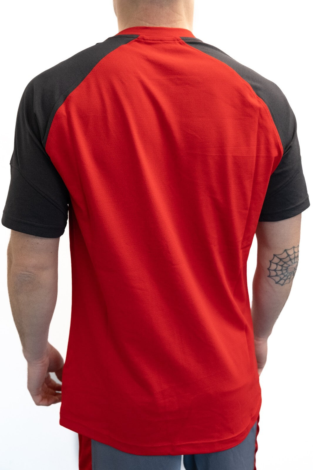Under Armour 2019-20 Lokomotiv Moscow Training Tee / Red / Mens / RRP £29.99
