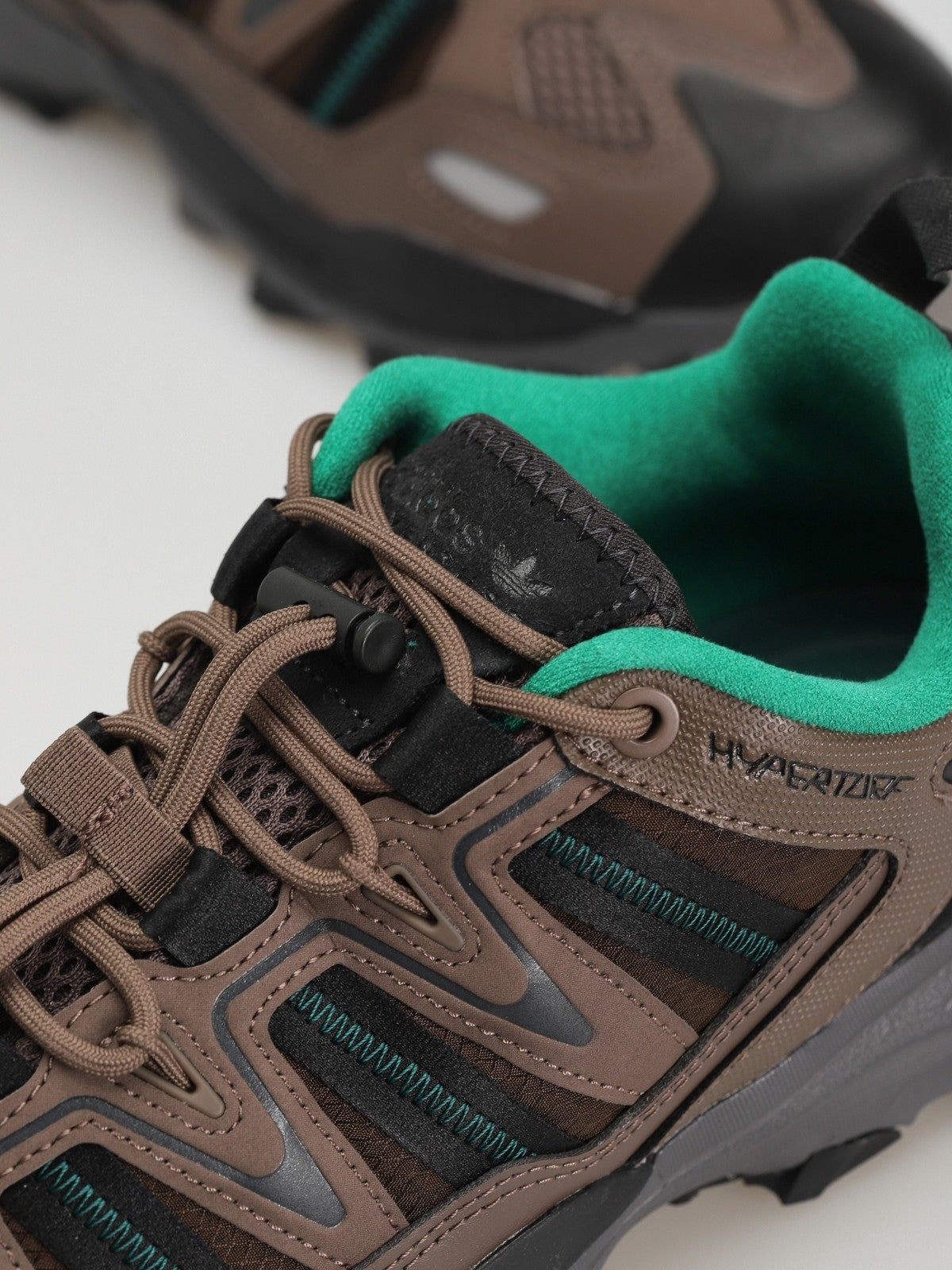 Adidas Mens HYPERTURF Trainers / Brown / BNIB / RRP £125