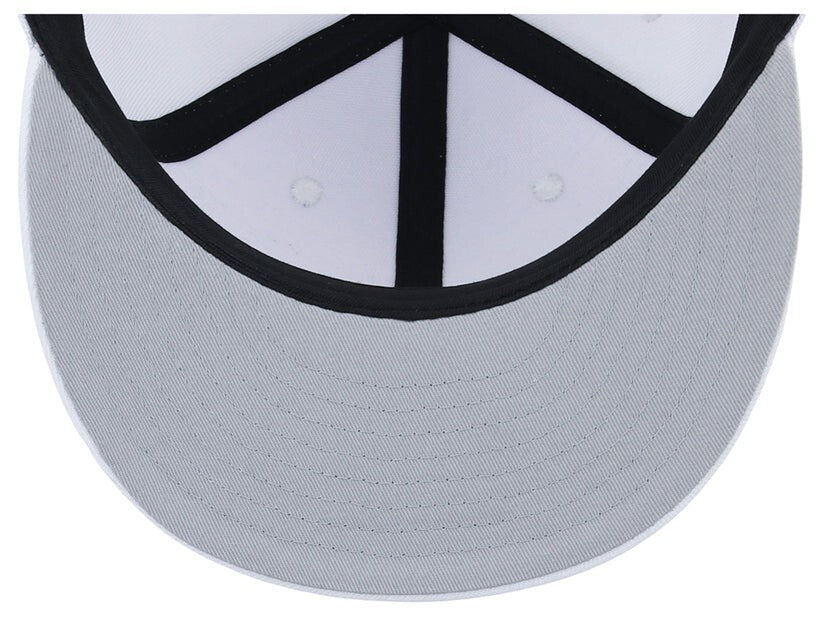 Unisex Plain Dime Snapback Hat / White / £22
