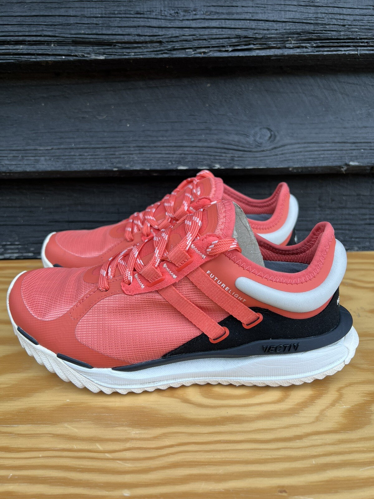 THE NORTH FACE VECTIV ESCAPE FUTURELIGHT SHOE ORANGE UK4 BNIB RRP£145