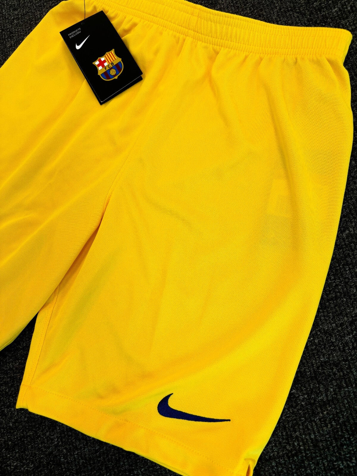 Nike Kids Barcelona 2019-20 Away Football Short / Yellow / RRP £25