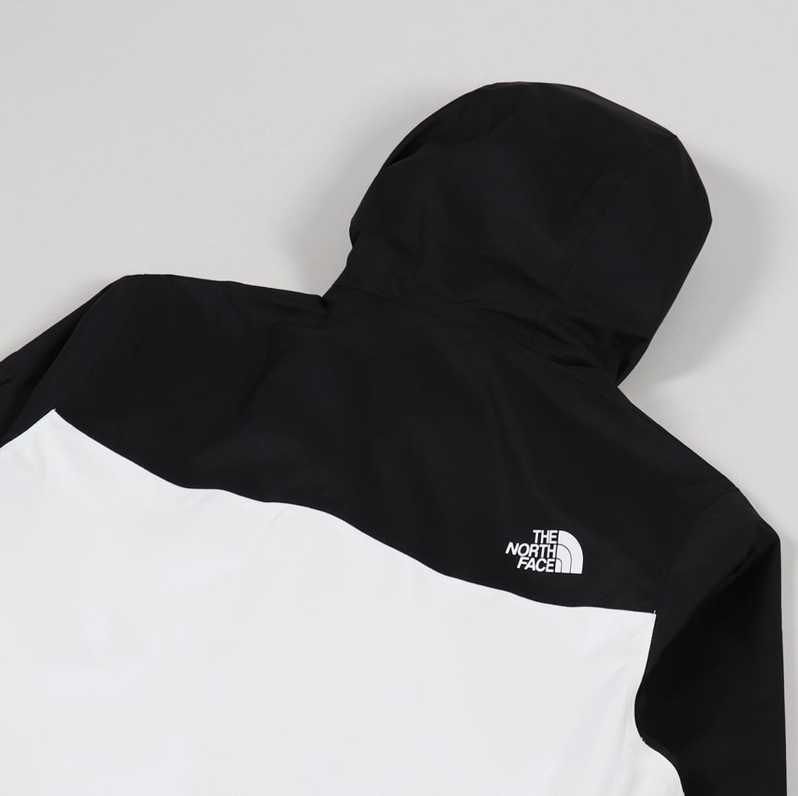 The North Face Mens Black Box Mountain Q Jacket / BNWT / TNF White / RRP £135