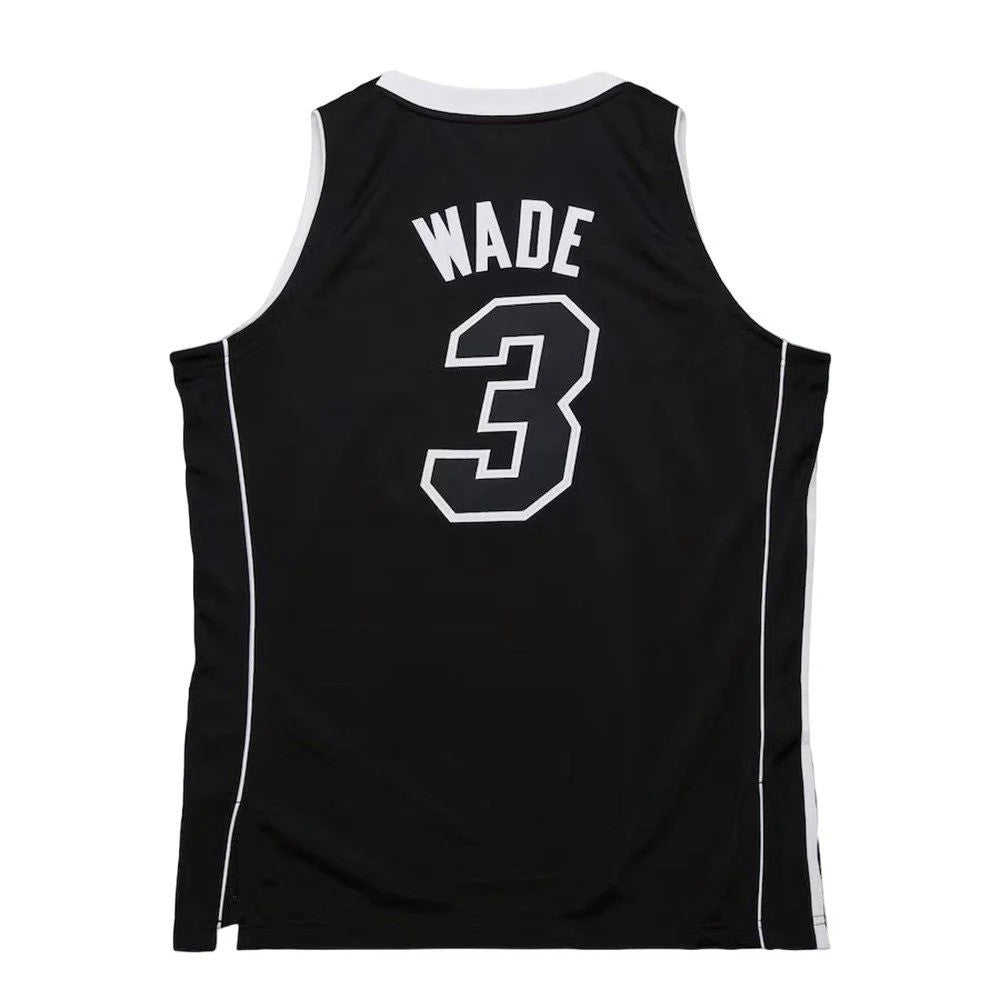 Mitchell & Ness Miami Heat 2011 Dwayne Wade Basketball Jersey / Black / RRP £260