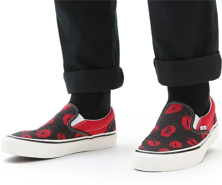 Vans Mens Classic Slip‑On 98 DX 'Anaheim Factory ‑ Hotlips' / RRP £60