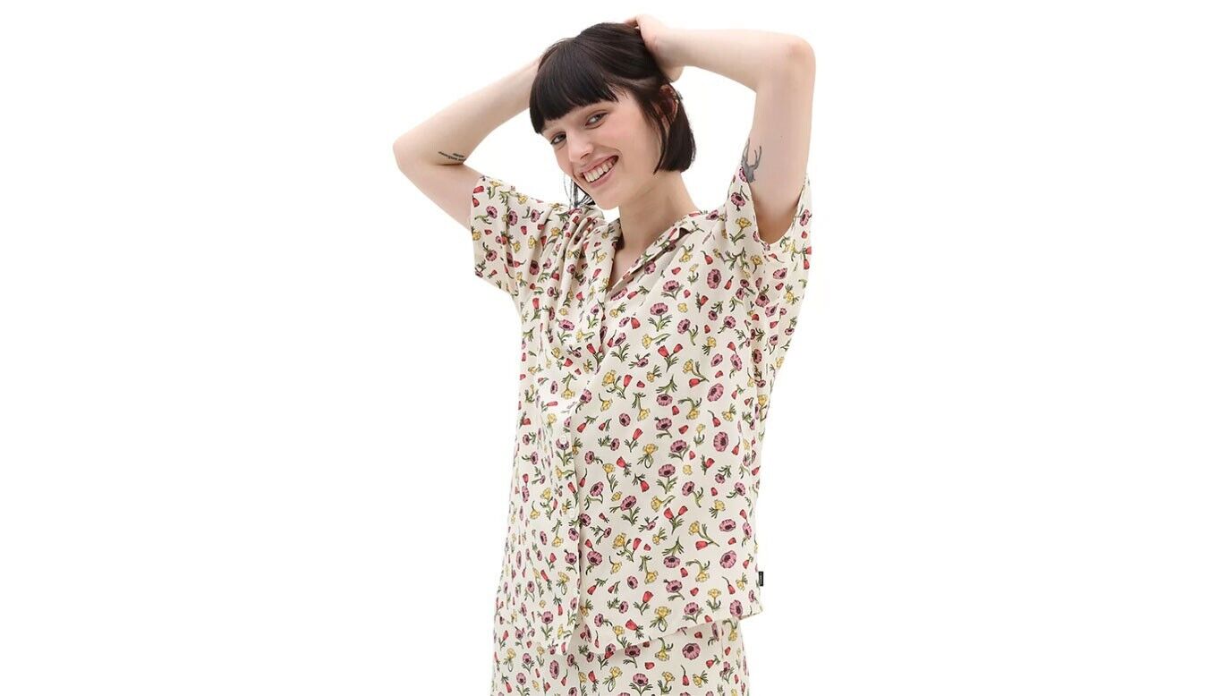 Vans Womens WYLD Printed Resort Shirt / Marshmallow Floral / RRP £42