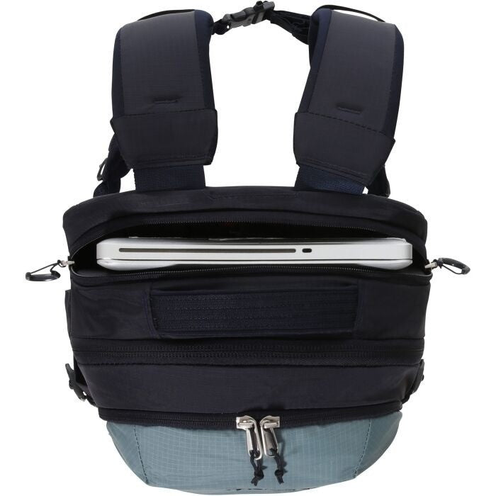 The North Face Recon Backpack / Goblin Blue / RRP £100