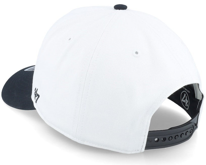 47 Brand Chicago Blackhawks Wave Hitch Cap / White Black / RRP £35