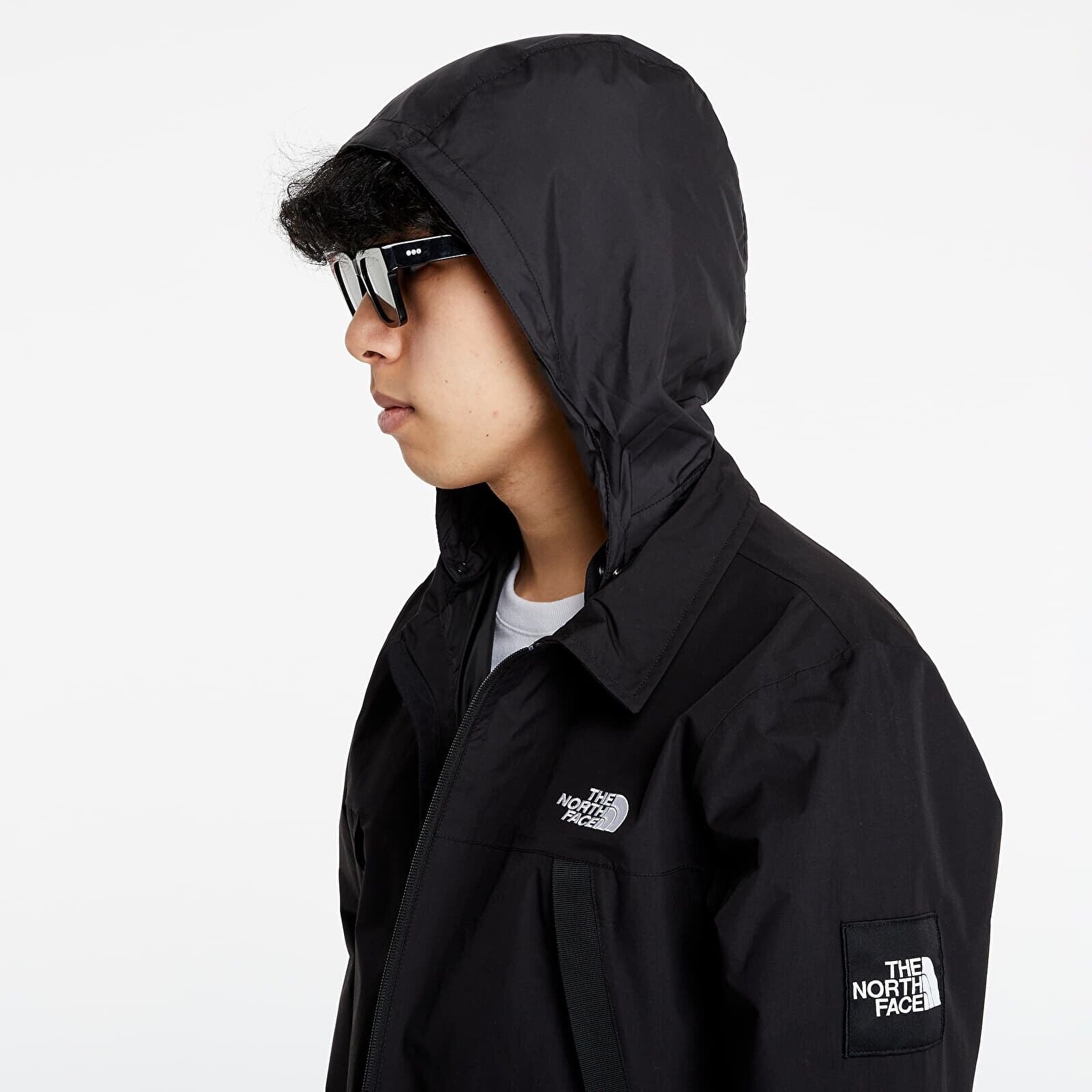The North Face Men’s Black Box DRYVENT Jacket – TNF Black, Outerwear