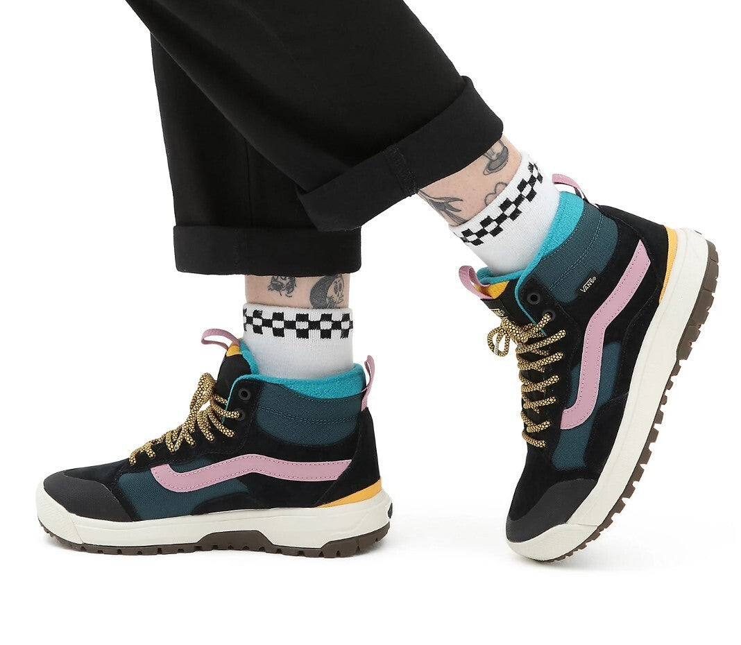 Vans Mens UltraRange EXO MTE-1 High Top Hiking Trainers / Black Pop / RRP £130