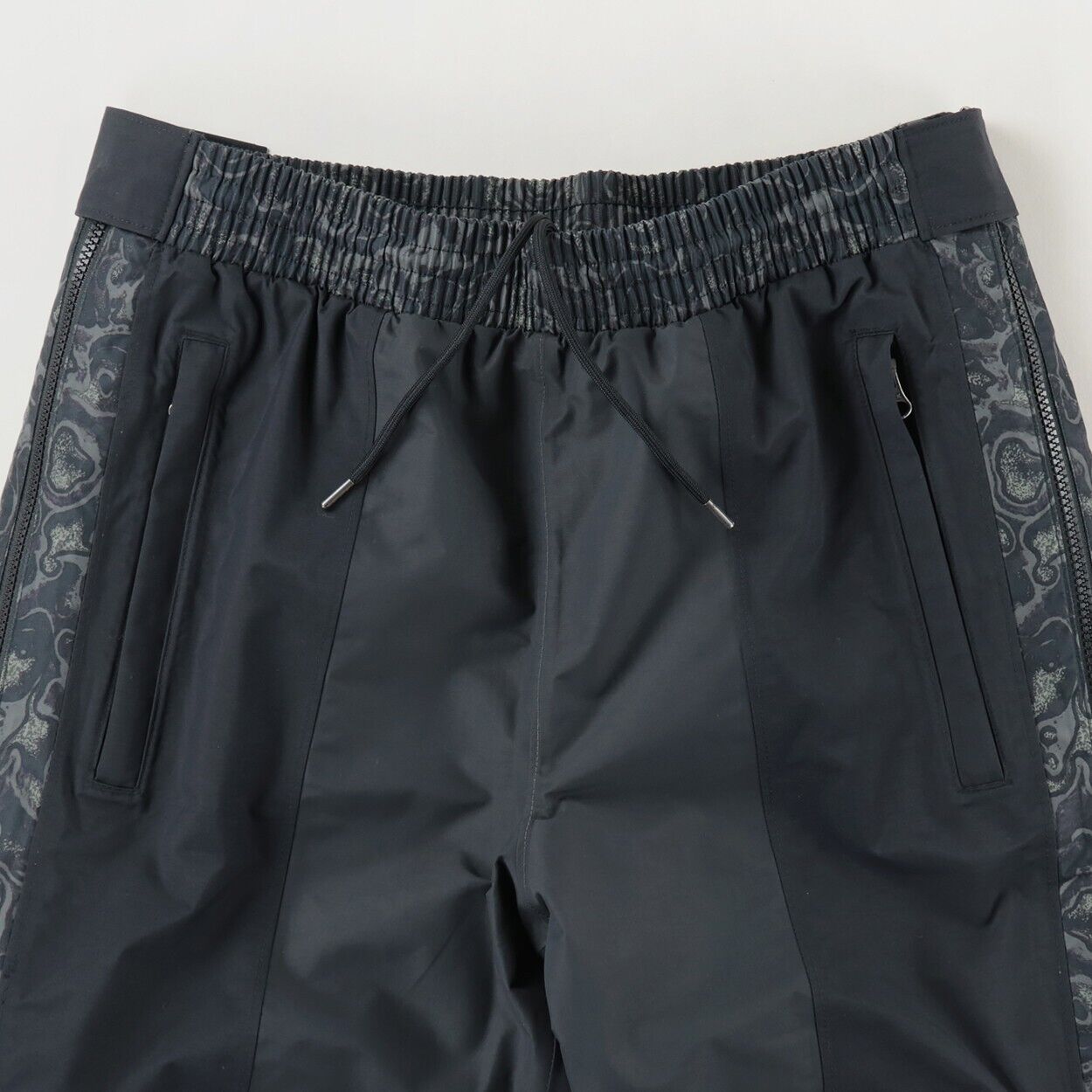 The North Face Mens 94 Rage Pant / Grey Black / RRP £190
