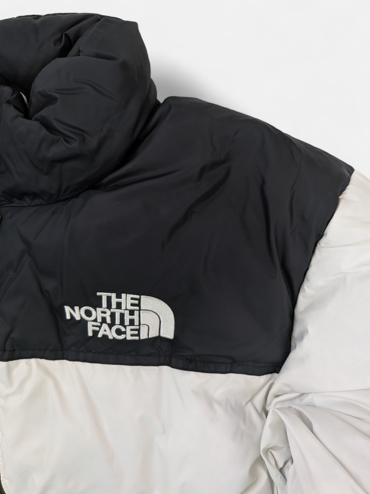 The North Face Mens 1996 Retro Nuptse Jacket / White Black  / RRP £315