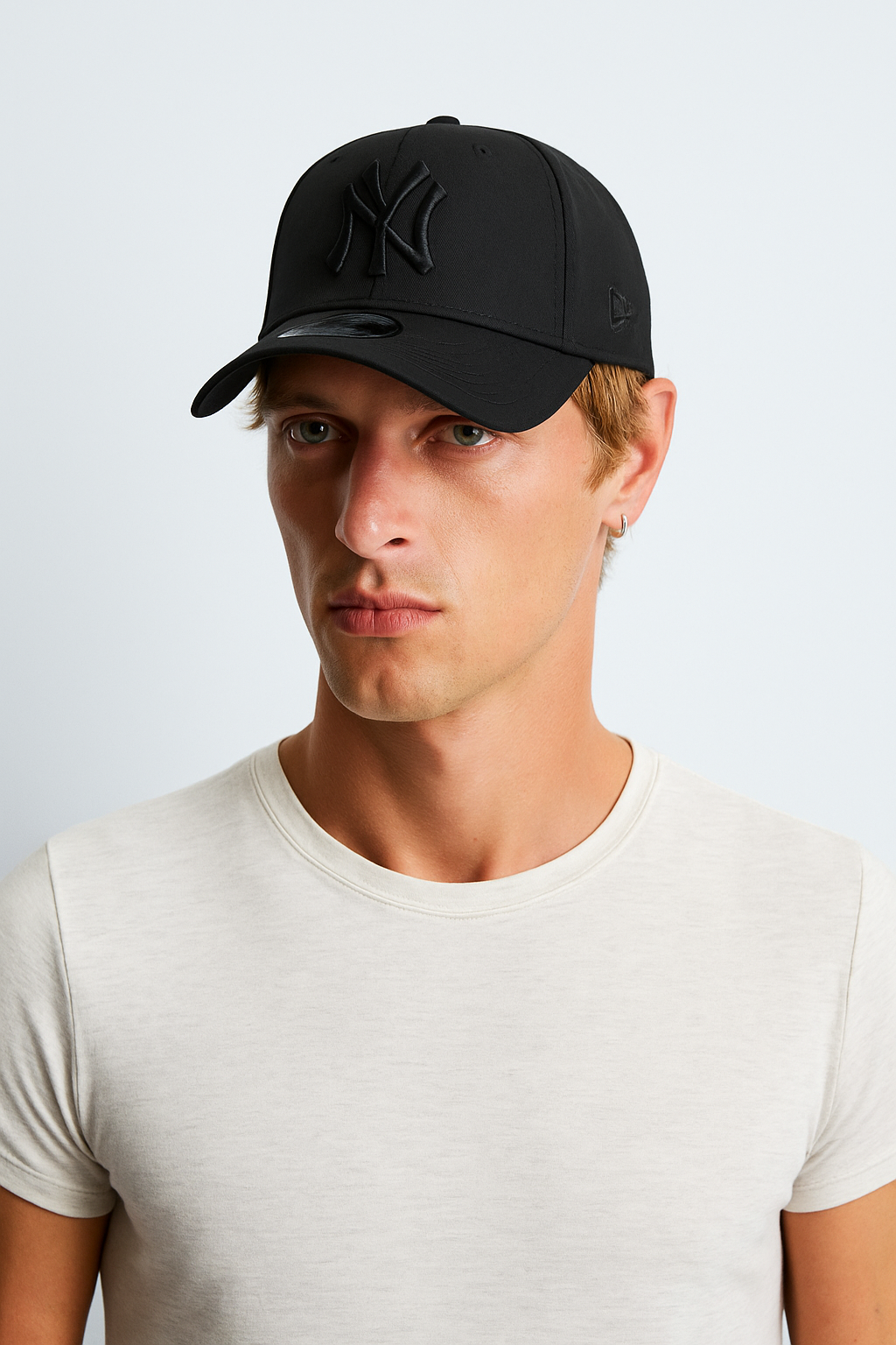 New Era New York Yankees NY 9FORTY A Frame OTC Cap / Black Black / RRP £27