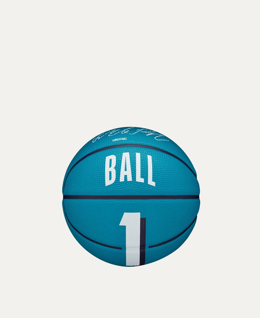 Wilson NBA Player Icon Charlotte Hornets LaMelo Ball Basketball / Blue/ RRP £22