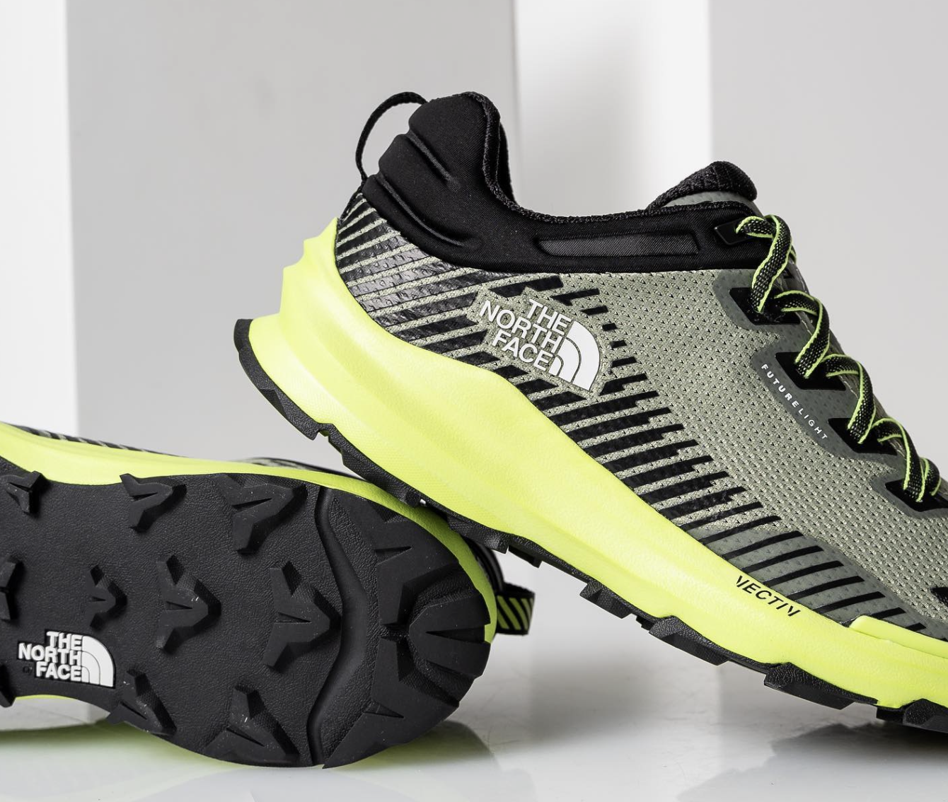 The North Face Men’s VECTIV Fastpack FUTURELIGHT Hiking Shoes–TeaGreen/TNF Black