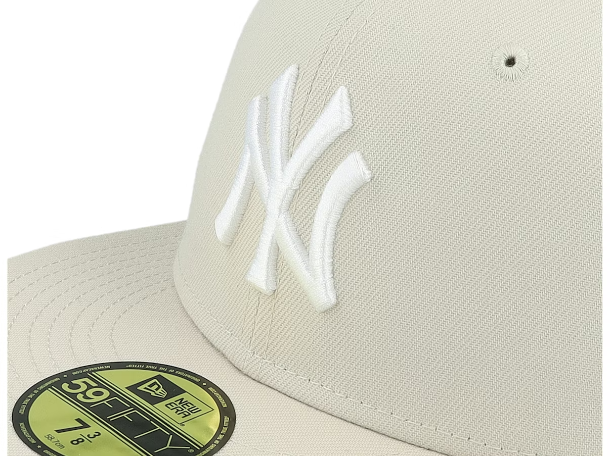 New Era New York Yankees 59Fifty Fitted Cap / Stone White / RRP £34