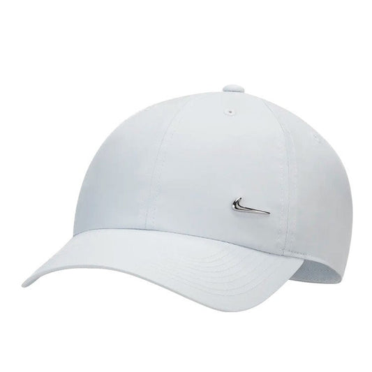 Nike Adult Dri-FIT H86 Metal Swoosh Cap / White Silver / RRP £24