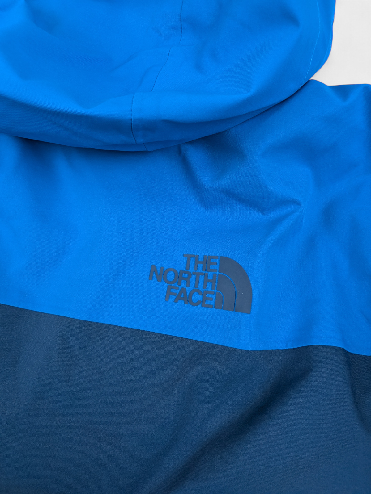 The North Face Mens Chakal Jacket / Dark Blue - Blue / RRP £340