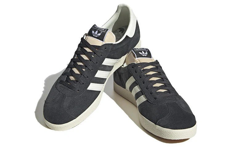 Adidas Mens GAZELLE Trainers / Carbon / BNIB / RRP £90