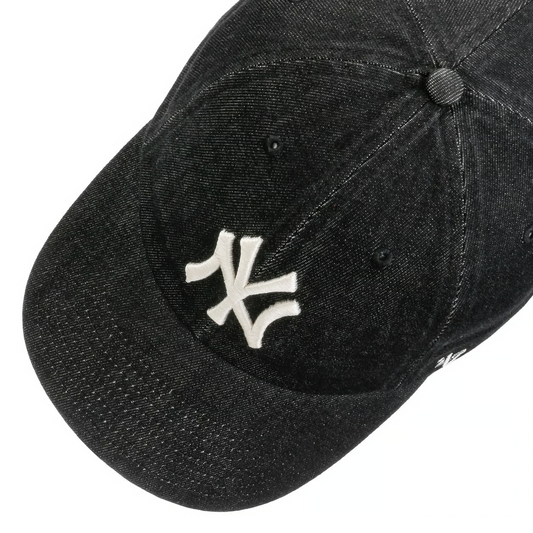 47 Brand NY New York Yankees Lennon Relaxed Clean Up Cap / Black White / RRP £32