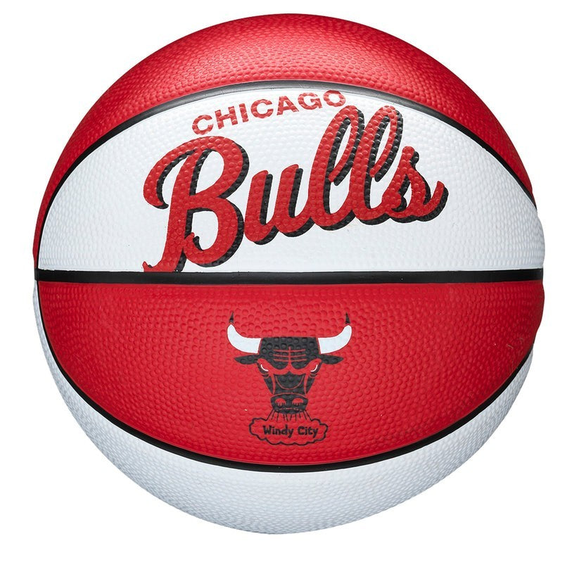 Wilson Chicago Bulls Mini Basketball / Retro / Red White / RRP £18