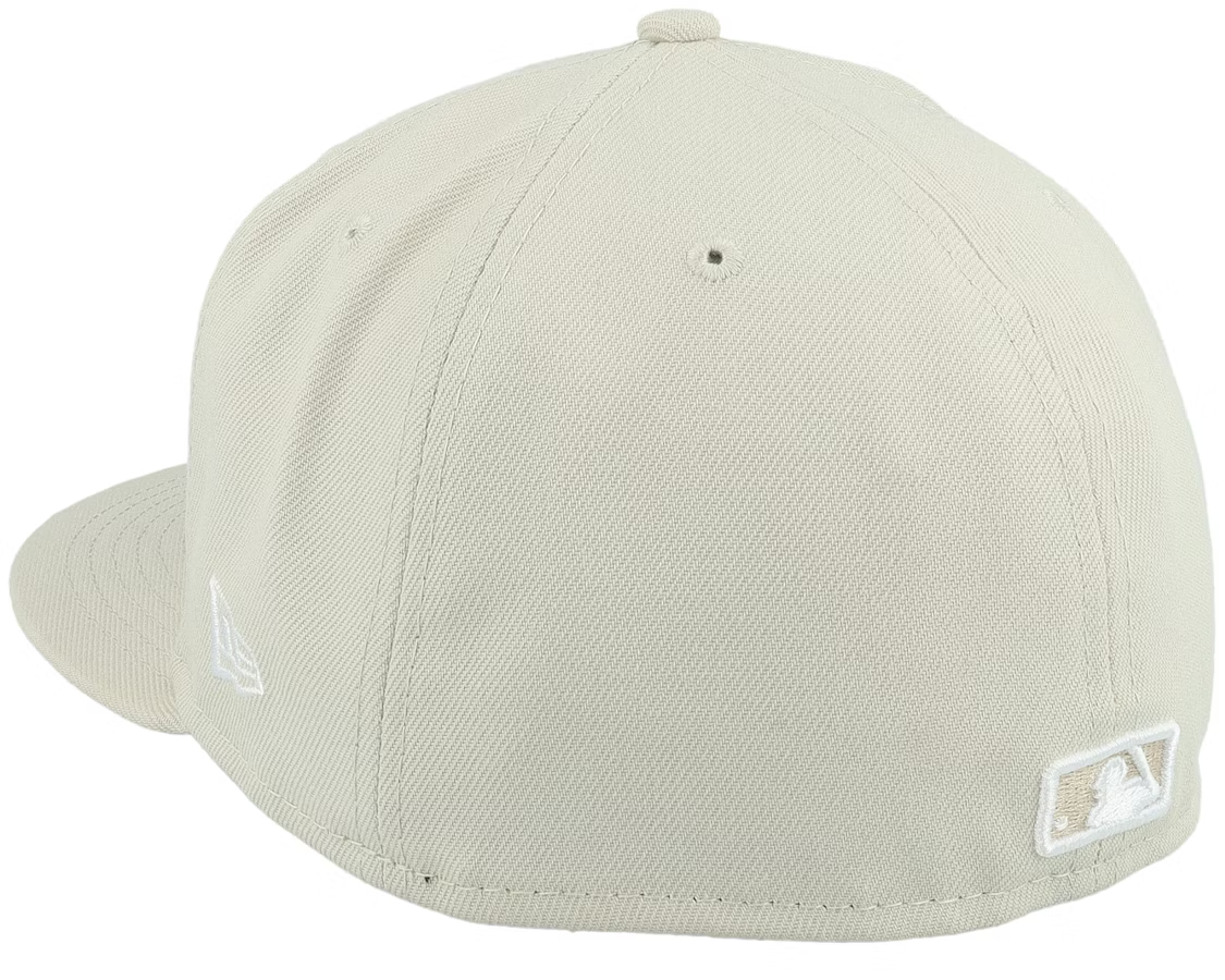 New Era New York Yankees 59Fifty Fitted Cap / Stone White / RRP £34