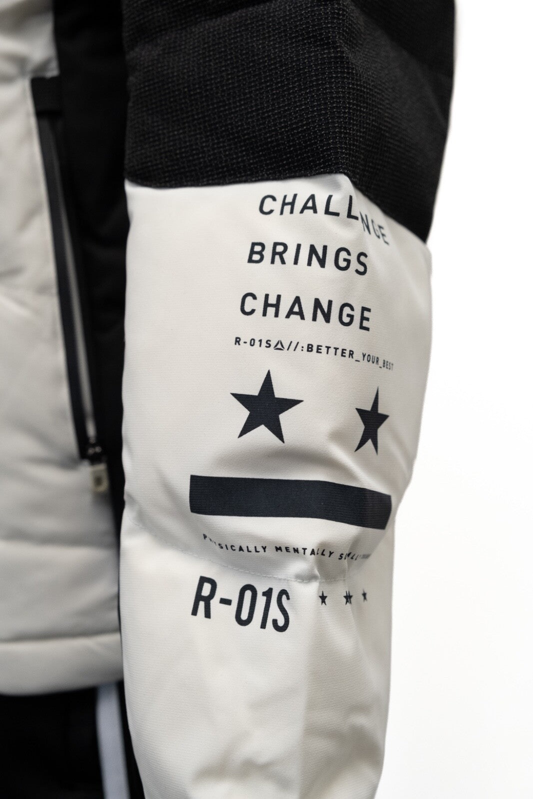 Reebok Womens Elite Down Warm Jacket / BNWT / White / RRP £275