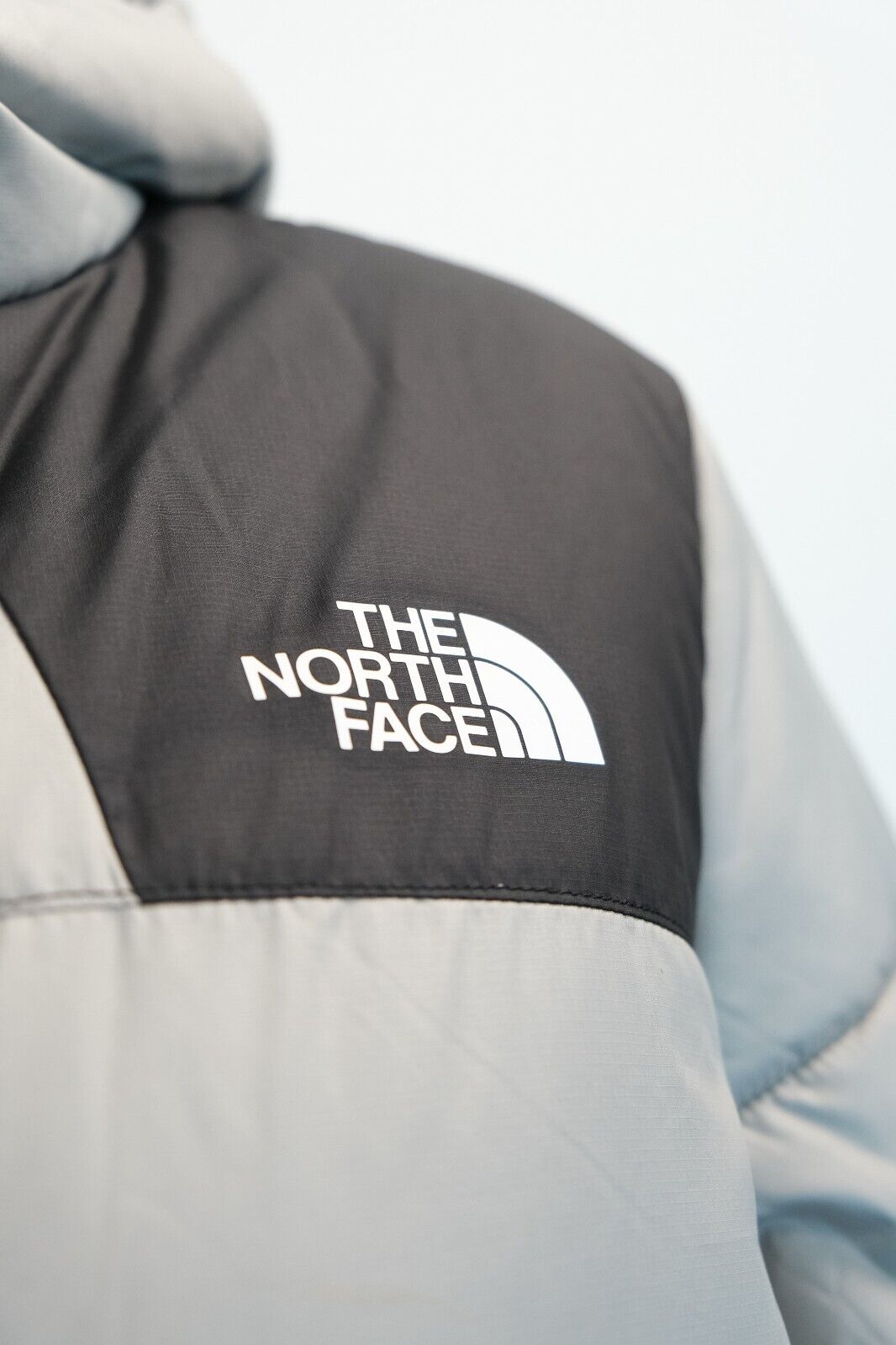 The North Face Womens Massif Synthetic Parka / Wrought Iron / Black / RRP £235