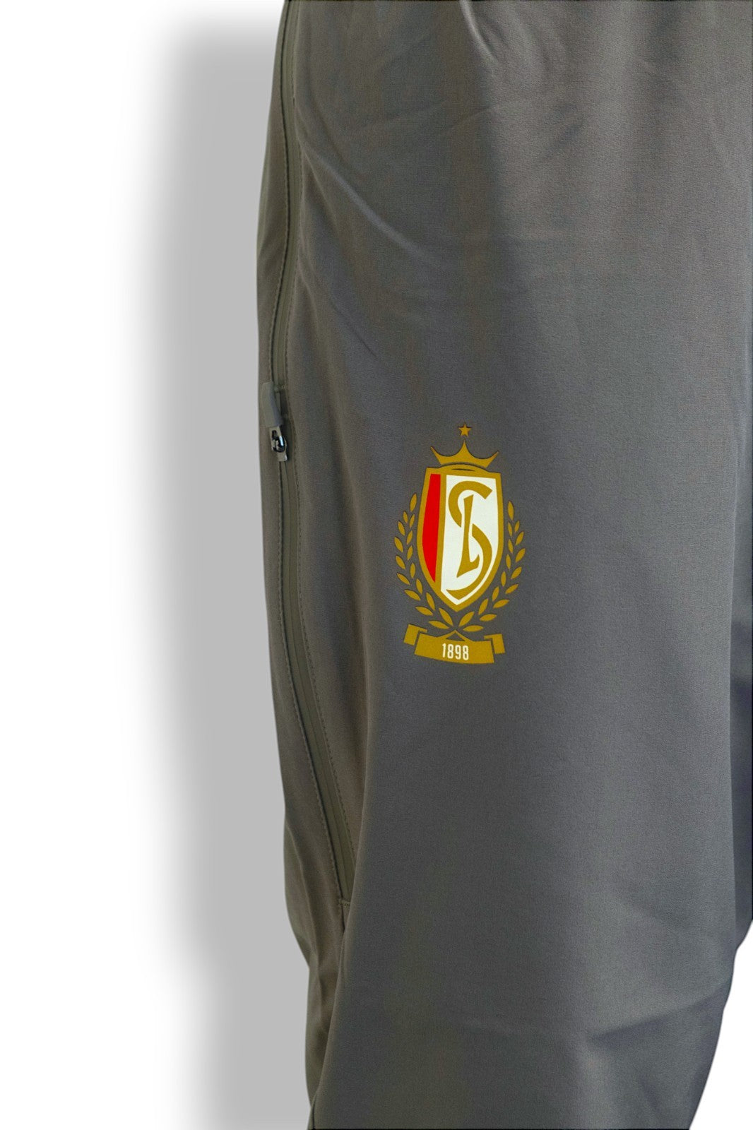 New Balance Mens 2018-19  Standard Liege Football Shorts / Grey / RRP £30