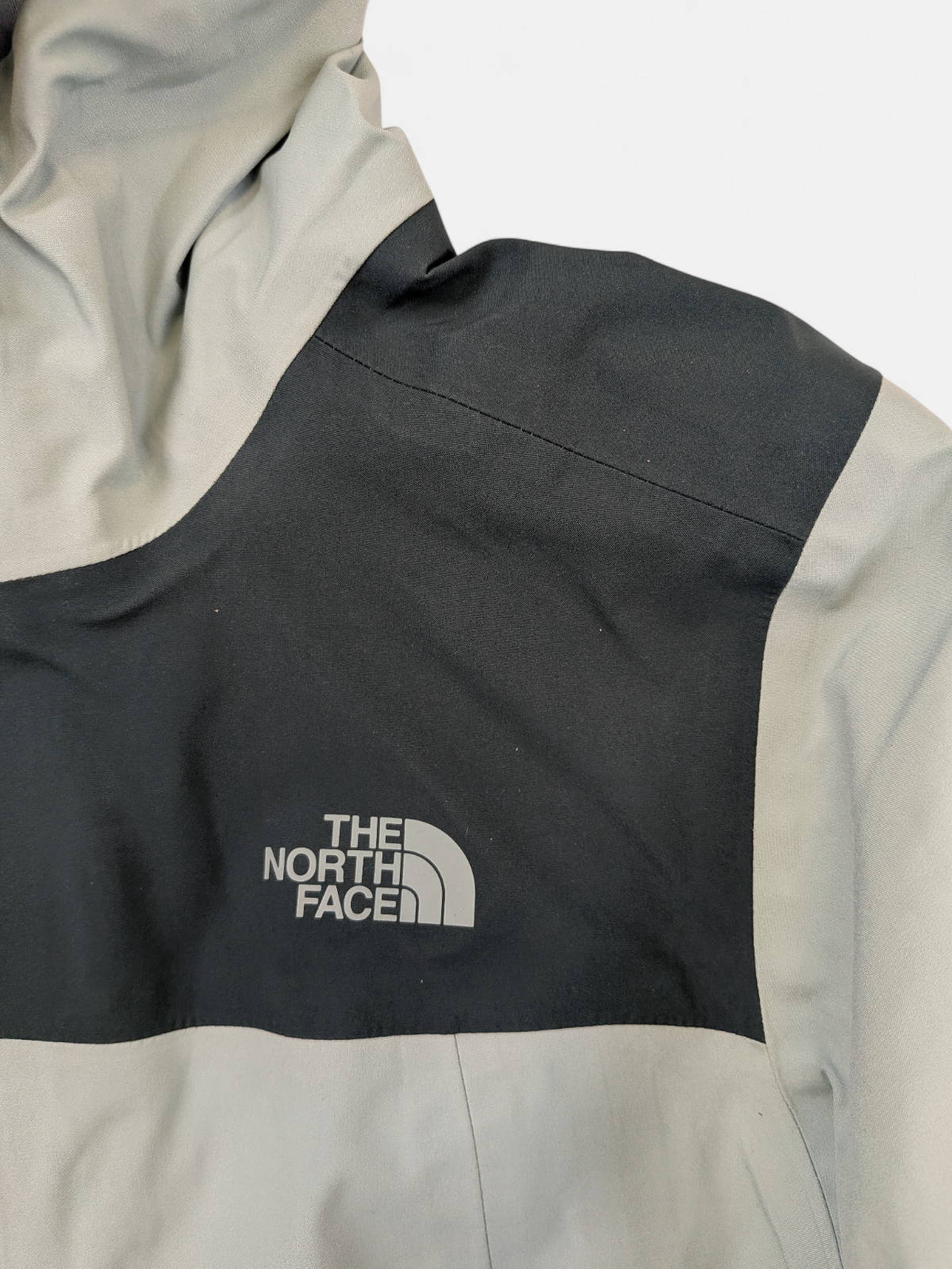 The North Face Womens Apex Flex Futurelight Running Jacket / Green / RRP £300