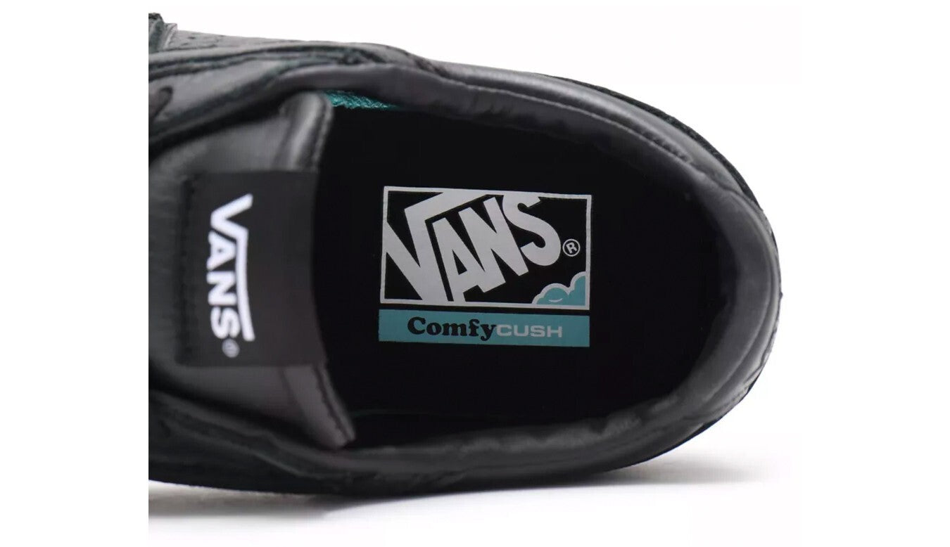 Vans Lowland (Leather) Black/True White / RRP £85