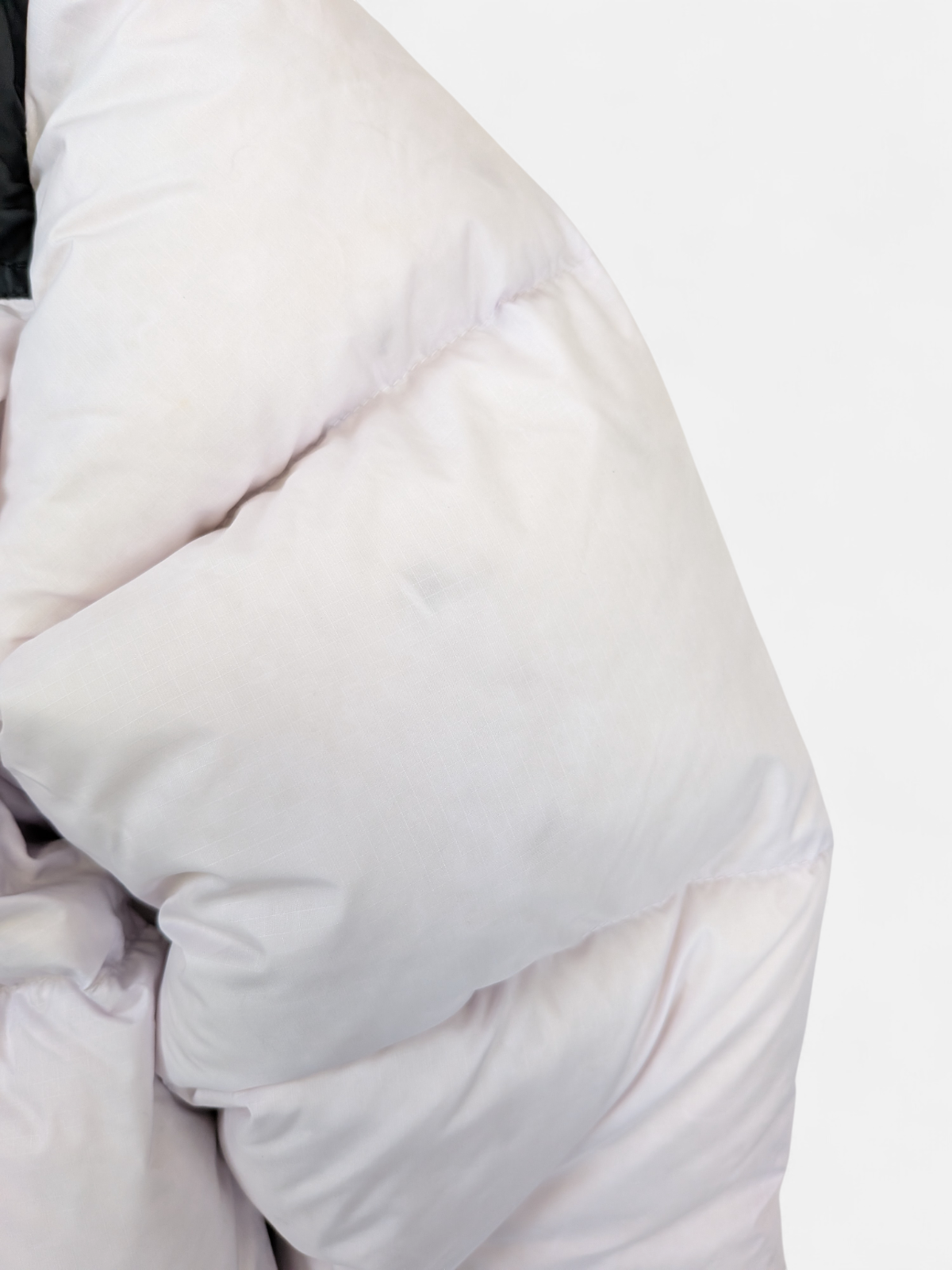 The North Face KIDS 1996 NUPTSE JACKET / Lavender Fog / RRP £170