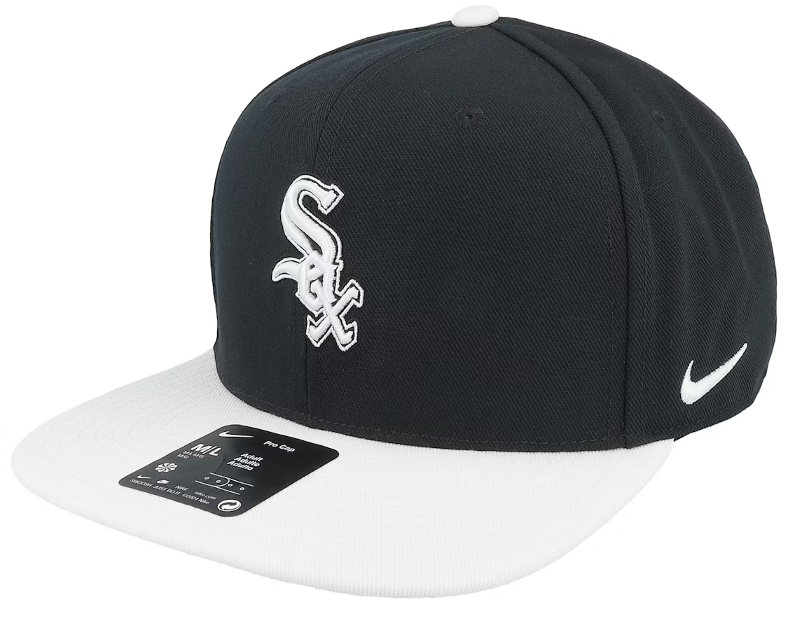 Nike Chicago White Sox Pro Brim Snapback Cap / Black White / RRP £35