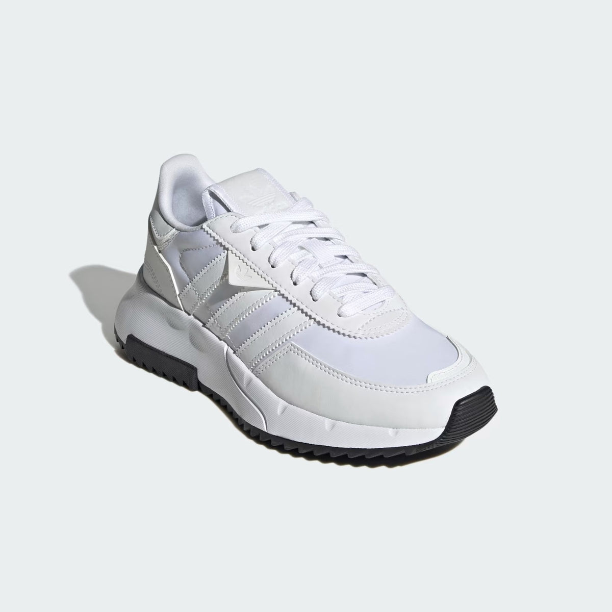 Adidas KIds / RETROPY F2 JC Trainers / BNIB / White / RRP £65