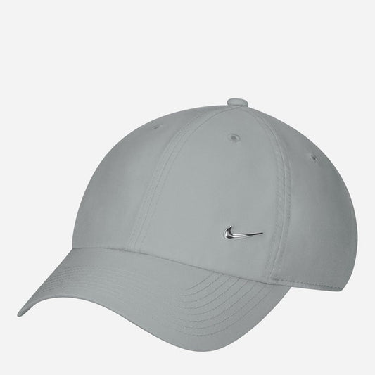 Nike Sportswear Dri Fit Heritage 86 Metallic Swoosh Cap / Grey Silver / RRP £24
