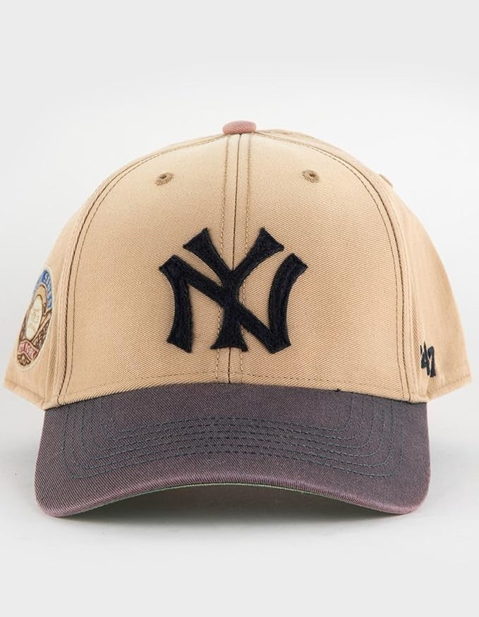 47 Brand New York Yankees 2-Tone MVP Cooperstown Snapback Cap / Beige / RRP £35