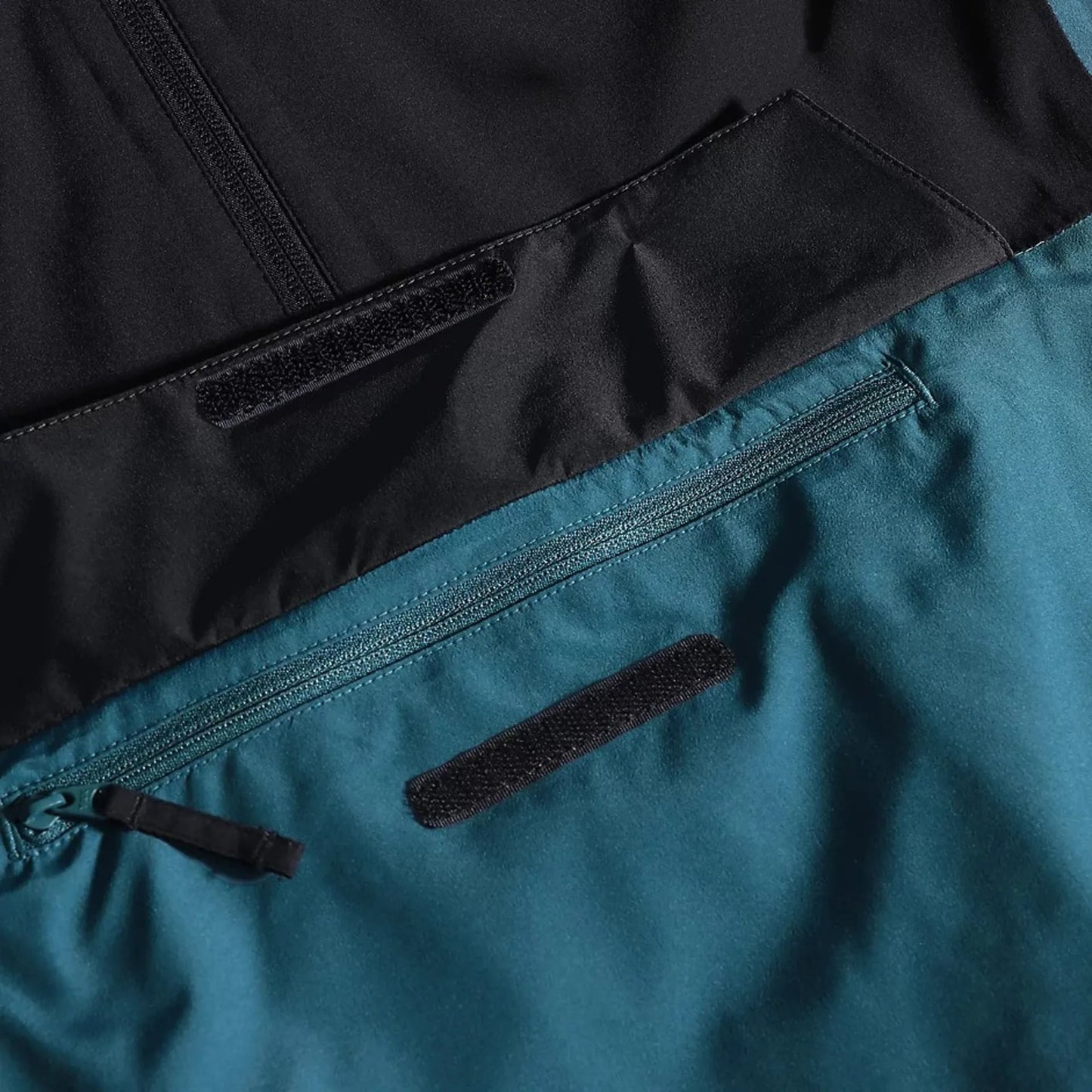 The North Face Mens Waterproof Fanorak / Mallard Blue / RRP £150