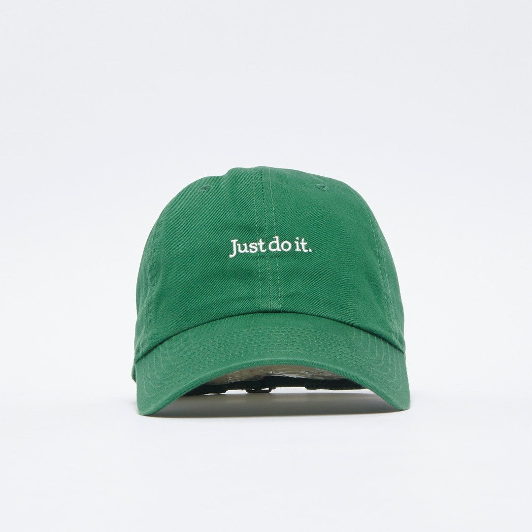 Nike Womans Heritage86 Just Do It Wash Cap / Green White / RRP £24