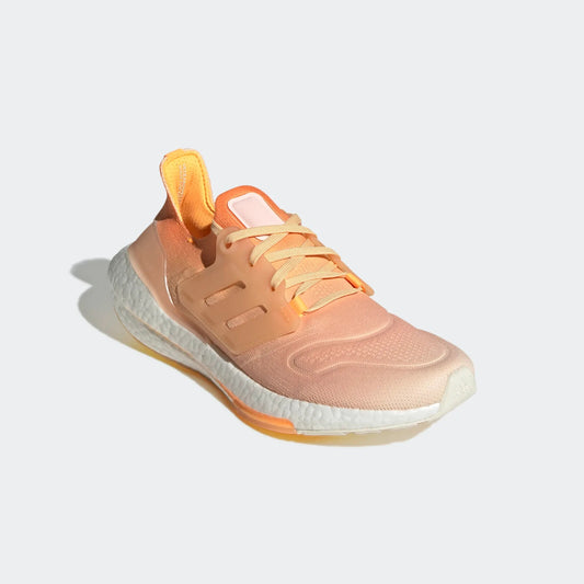 Adidas Women's Ultraboost 22 / UK 4.5 / Peach White / RRP £165