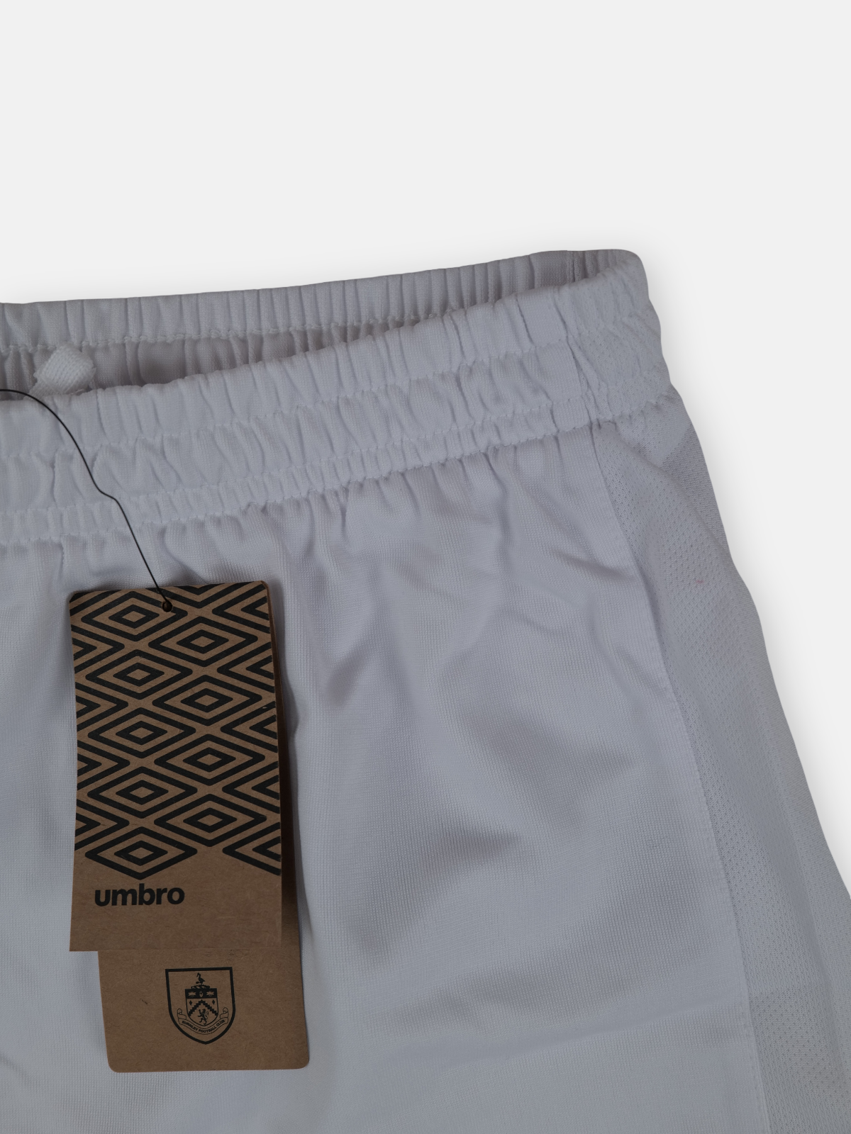 Umbro Kids 2021-22 Burnley Away Football Shorts / White / RRP £14.99