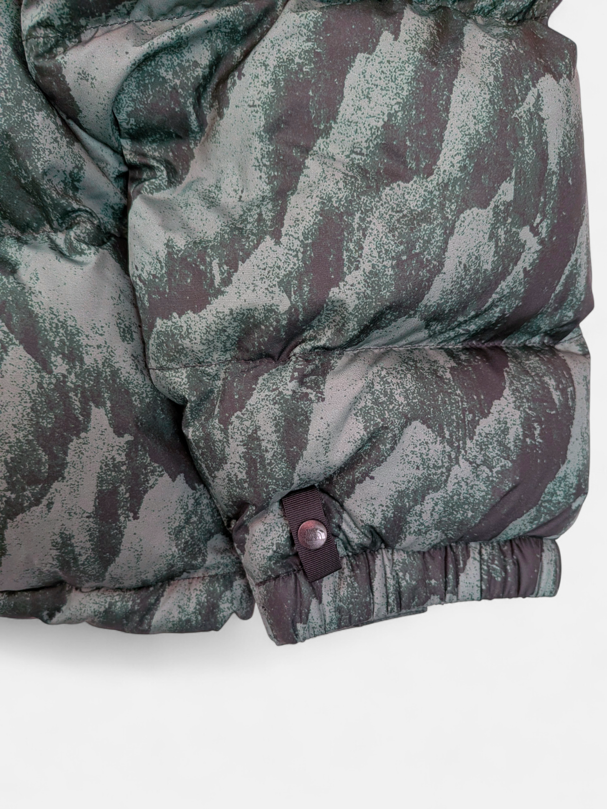 The North Face Womens PRINT NUPTSE PUFFER JACKET / Green Black / RRP £230