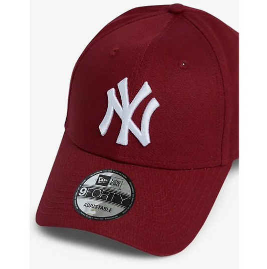 New Era New York Yankees 9Forty A-Frame Cap / CardinaRed White / RRP £27