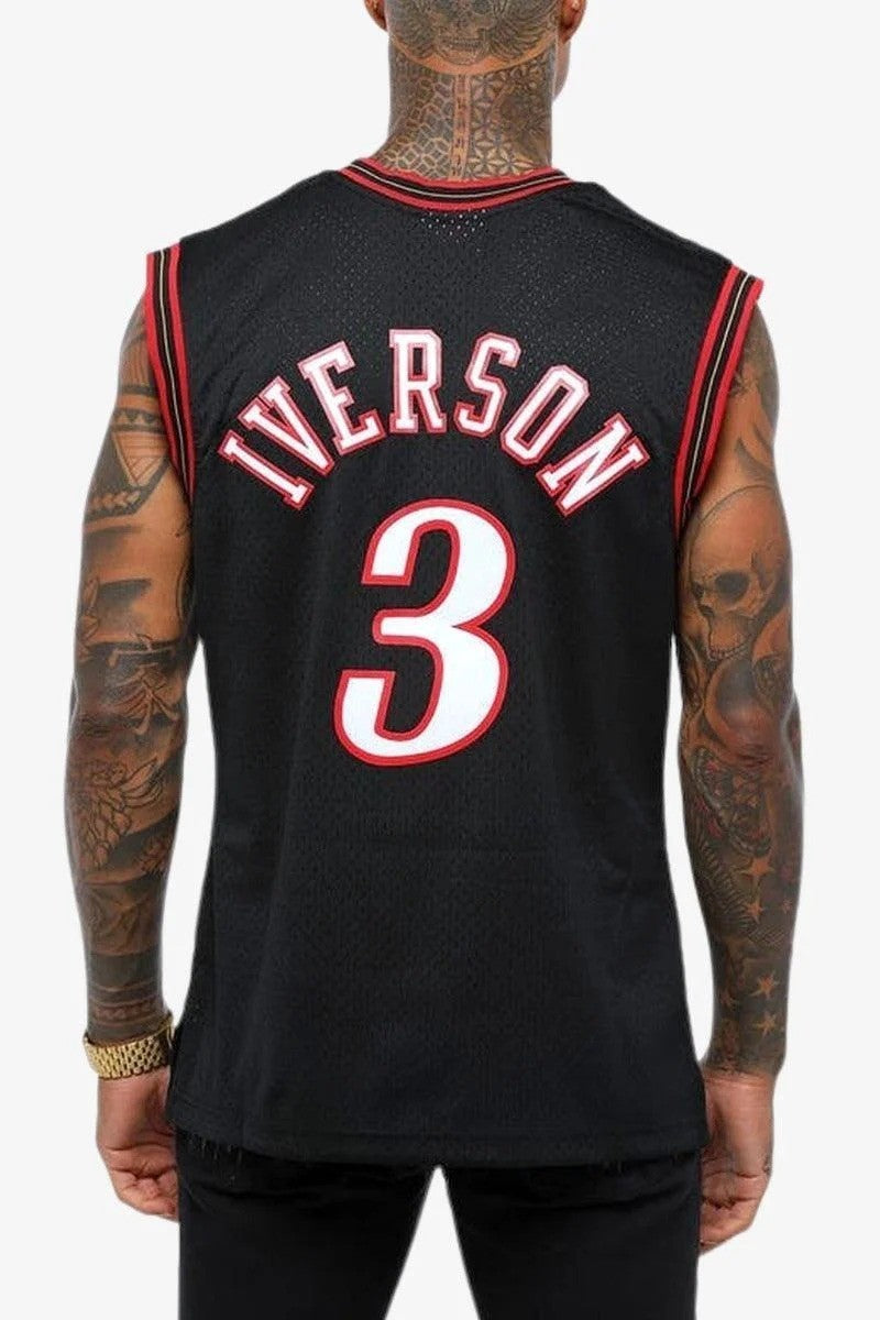 Mitchell & Ness 2000-01 Allen Iverson Sixers Basketball Jersey / Black /RRP £110